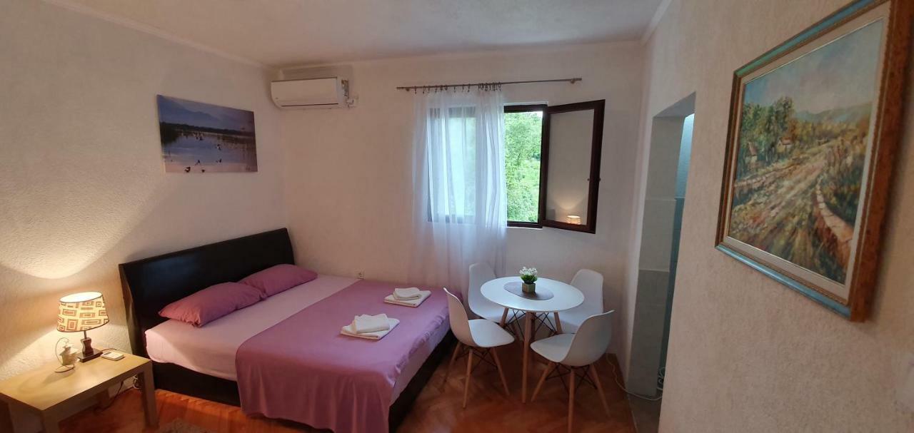 Apartments Four Countesses Virpazar Exterior foto